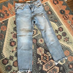Zara high waited slim size 6US